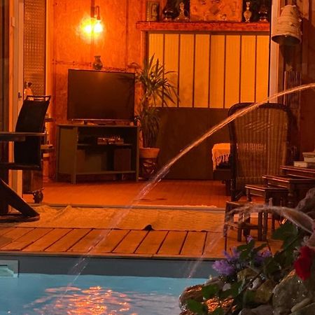 Chalet Atypique Vue Piscine Chauffee Gujan-Mestras Exterior photo