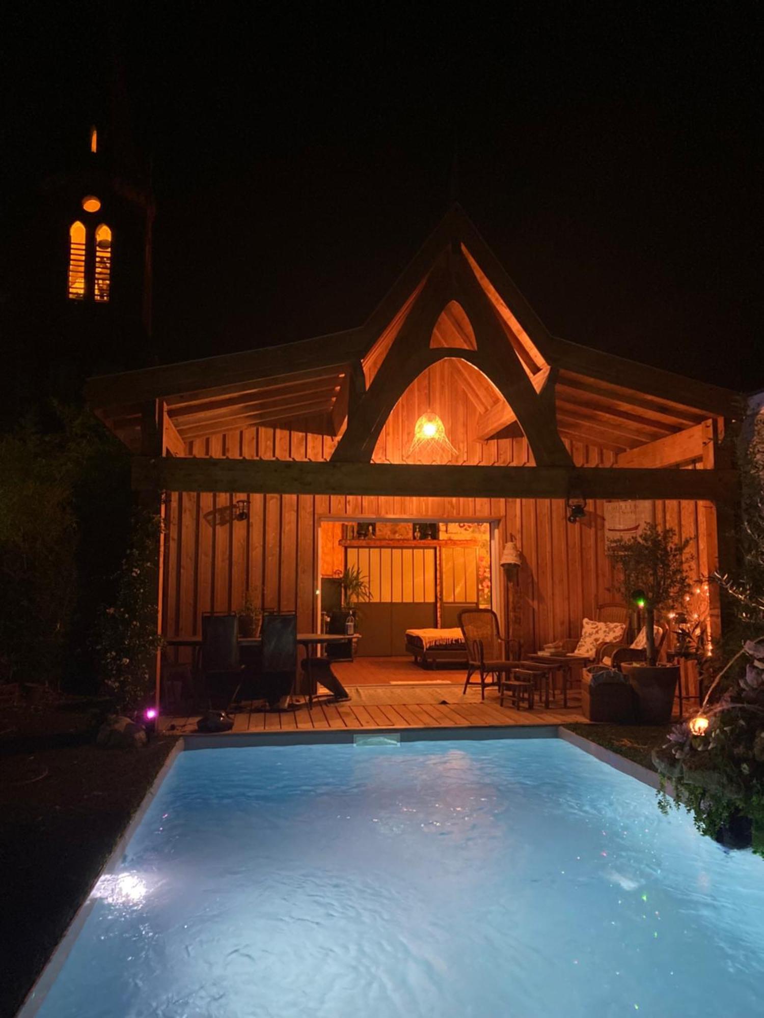 Chalet Atypique Vue Piscine Chauffee Gujan-Mestras Exterior photo